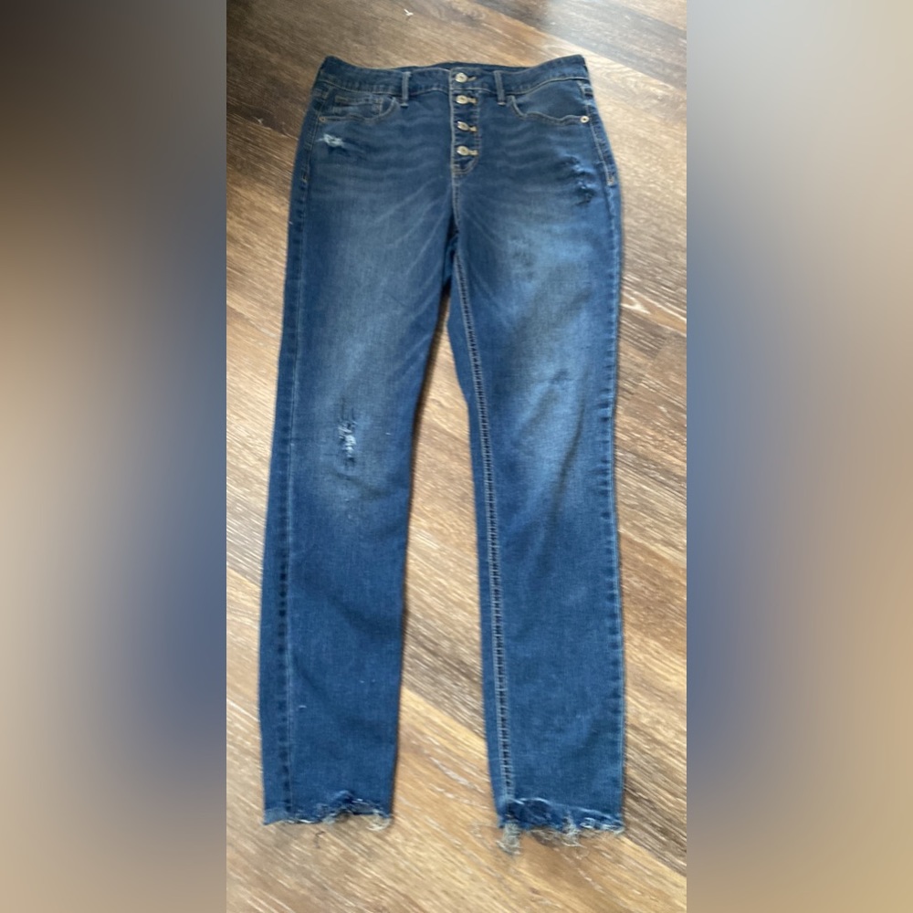 Bundle 2/$20 Old Navy buttonfly jeans super skinny/high rise size 10